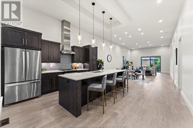 506 Lily Mac Blvd, Townhouse with 2 bedrooms, 2 bathrooms and null parking in Windsor ON | Image 6