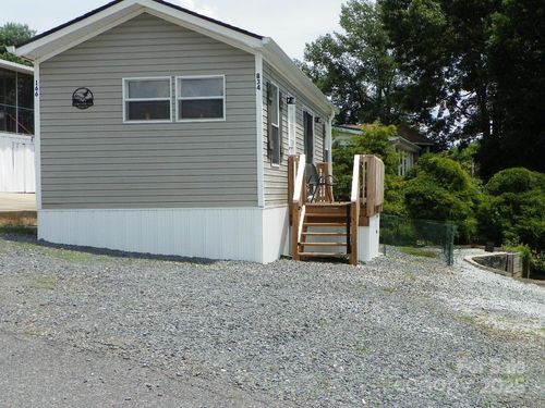 166 Eagle Dr, New London, NC, 28127 | Card Image
