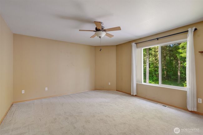 Primary Bedroom | Image 26