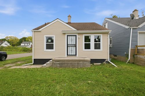 10054 Woodmont Ave, Detroit, MI, 48227-1077 | Card Image