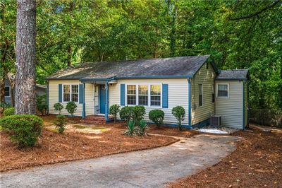 1128 Beech Street, House other with 3 bedrooms, 2 bathrooms and 2 parking in Marietta GA | Image 2