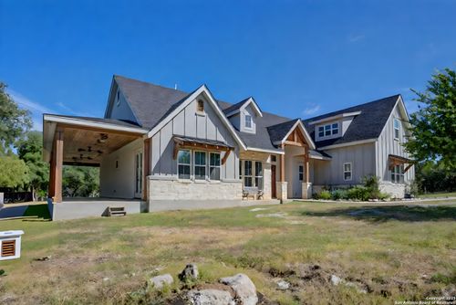 342 County Road 368, Mico, TX, 78056-5033 | Card Image