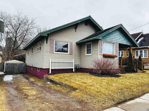 216 3rd St, Cloquet, MN, 55720-1716 | Card Image