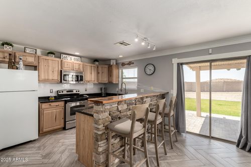 23332 N Serenity Trl, Florence, AZ, 85132-7978 | Card Image