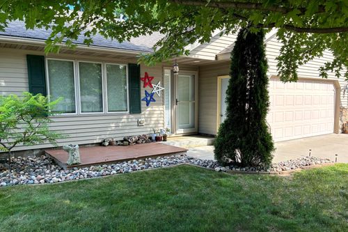 1505 Hillside Dr, Red Wing, MN, 55066-4210 | Card Image