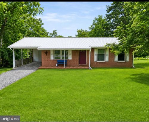 225 Cedar Hill Dr, HARPERS FERRY, WV, 25425-4405 | Card Image