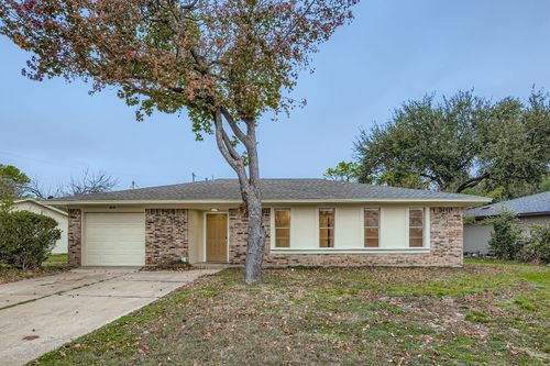 413 Lindo Dr, Mesquite, TX, 75149-4755 | Card Image