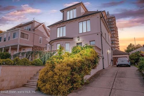 296 Edgewater St, Staten Island, NY, 10305-4934 | Card Image