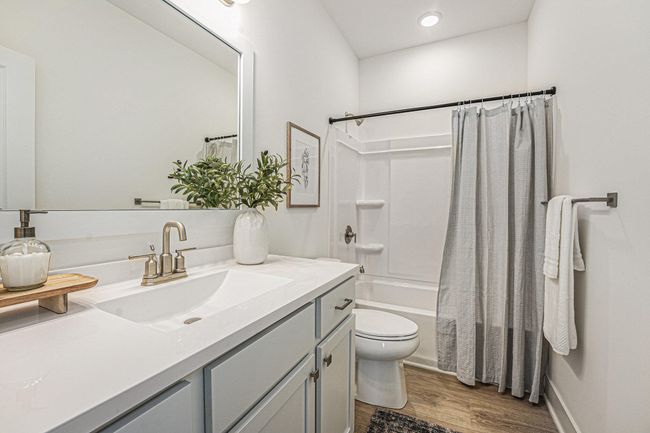 8275 Mcarthur Ave Ne, House other with 4 bedrooms, 3 bathrooms and null parking in Belding MI | Image 21