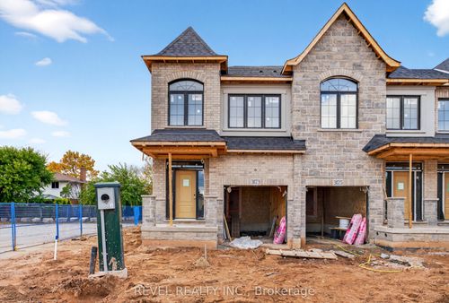 1-600 Maplehill Dr, Burlington, ON, L7N2W3 | Card Image