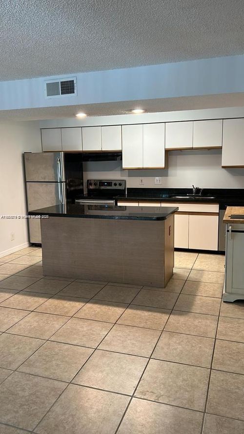 apt-h201-4055 W Mcnab Rd, Pompano Beach, FL, 33069-6533 | Card Image
