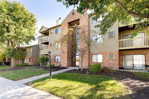 apt-9-4351 Village Parkway Cir W, Indianapolis, IN, 46254-4334 | Card Image