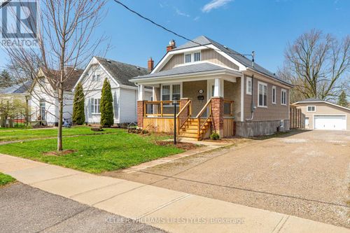 490 Chester St, London, ON, N6C2J6 | Card Image