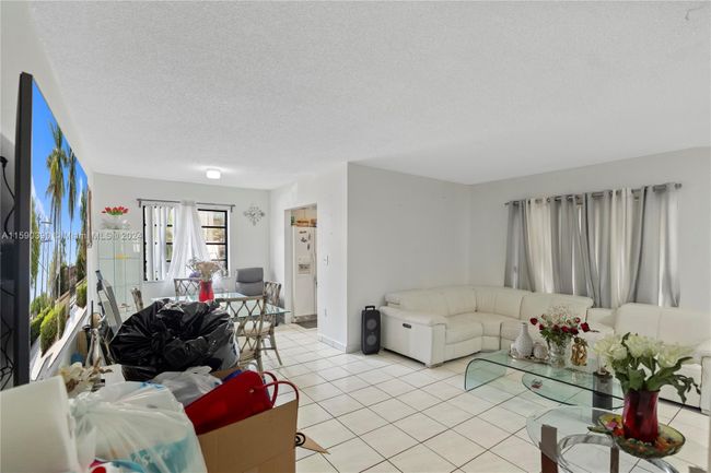 A101 - 6206 Sw 136th Ct, Condo with 2 bedrooms, 2 bathrooms and null parking in Miami FL | Image 16