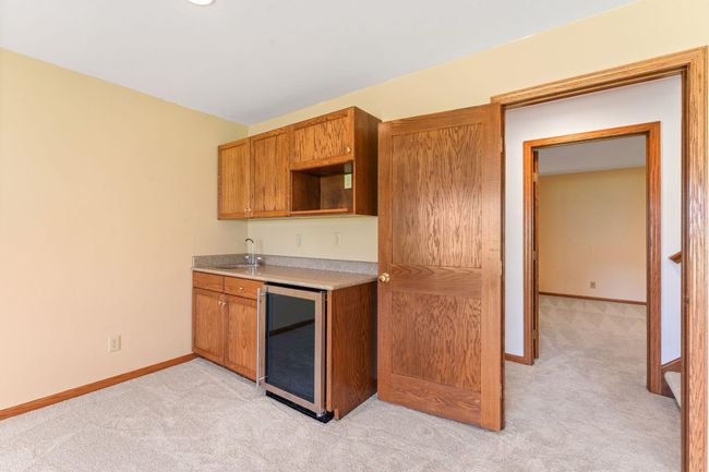 9946 Wellington Ln, Townhouse with 4 bedrooms, 3 bathrooms and null parking in Woodbury MN | Image 34