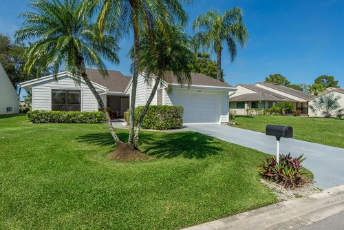 6672 S Pine Ct, West Palm Beach, FL, 33418-6959 | Card Image