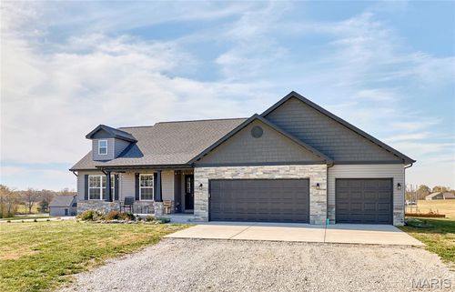 31 Whiteside Estates Dr, Silex, MO, 63377-2578 | Card Image