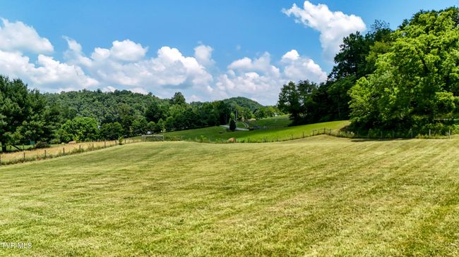 22643 Twin Oaks Rd, House other with 5 bedrooms, 4 bathrooms and null parking in Abingdon VA | Image 92