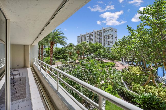 APT-208 - 4201 N Ocean Blvd, Condo with 2 bedrooms, 2 bathrooms and null parking in Boca Raton FL | Image 13
