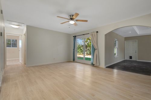 2821 N Bell Ave, Denton, TX, 76209-1003 | Card Image