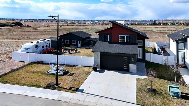 70 Parlby Cres, House other with 4 bedrooms, 3 bathrooms and 4 parking in Lacombe AB | Image 4