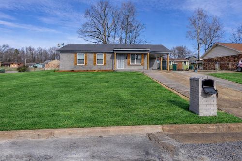 1258 Deer Trail Ln, Memphis, TN, 38109-4816 | Card Image