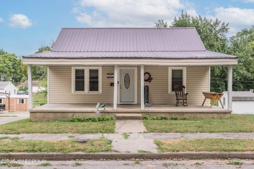 304 S Hodges St, CALIFORNIA, MO, 65018-1810 | Card Image