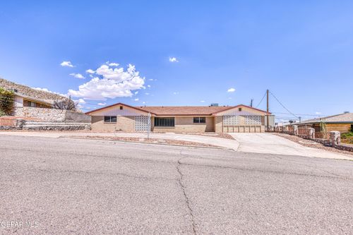 1716 Lazy Ln, El Paso, TX, 79902-2818 | Card Image