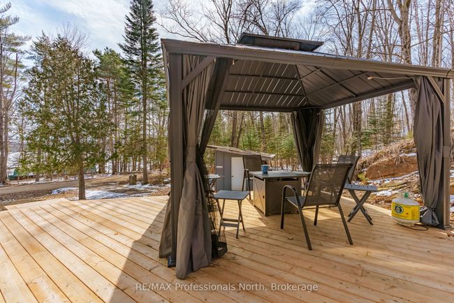 1228 Ronville Rd, House other with 3 bedrooms, 3 bathrooms and 4 parking in Dwight ON | Image 4