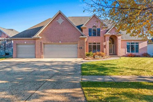 658 Black Earth Drive, DE PERE, WI, 54115 | Card Image