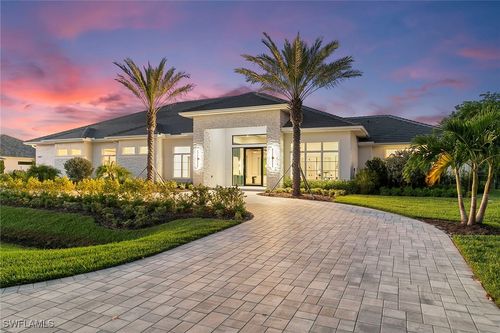 2337 Anthony Ct, NAPLES, FL, 34109-6812 | Card Image
