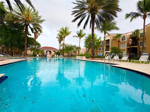 203-8060 N Nob Hill Rd, Tamarac, FL, 33321-7408 | Card Image
