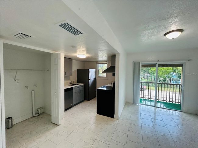 2751 - 2751 L B Mcleod Rd, Condo with 3 bedrooms, 2 bathrooms and null parking in ORLANDO FL | Image 4