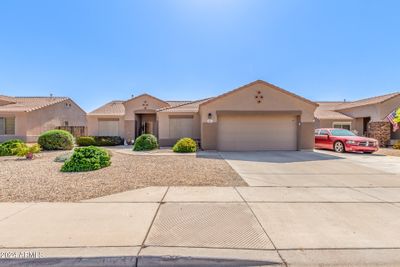 8637 E Olla Avenue, House other with 3 bedrooms, 2 bathrooms and null parking in Mesa AZ | Image 2