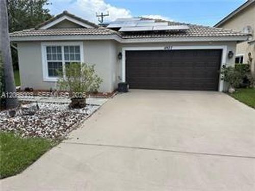 4927 Lombard Pass Dr, Lake Worth, FL, 33463-7467 | Card Image