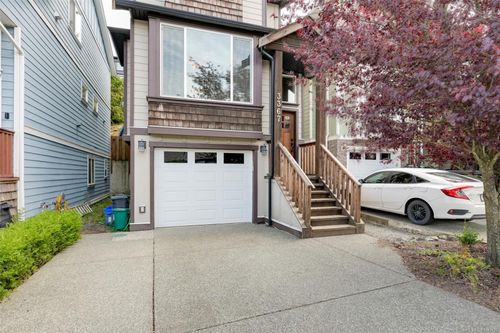 3367 Vision Way, Langford, BC, V9C0E4 | Card Image