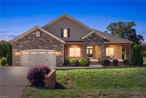 8107 Ridgeback Court, Stokesdale, NC, 27357 | Card Image