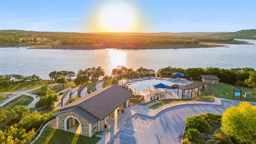 7906 Turnback Ledge Trl, Lago Vista, TX, 78645-4819 | Card Image