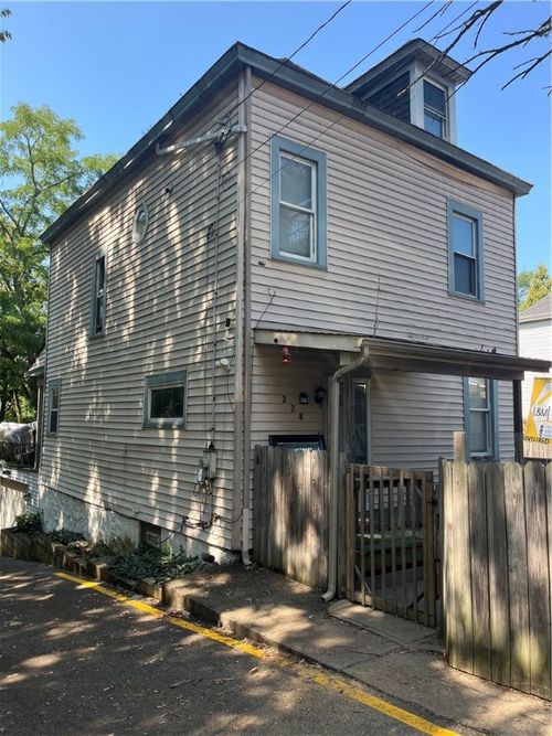 228 Sylvan Walk, Ben Avon, PA, 15202-2135 | Card Image