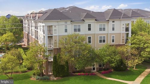 402-3810 Lightfoot St, CHANTILLY, VA, 20151-3012 | Card Image