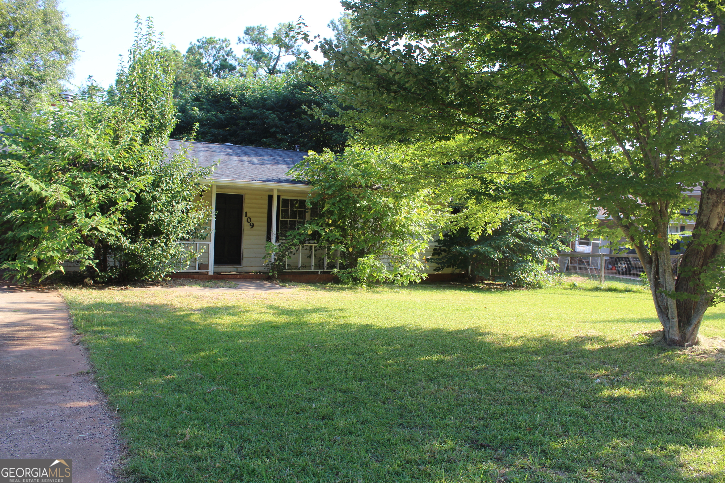 Amberwood Ln, Griffin, GA 30223