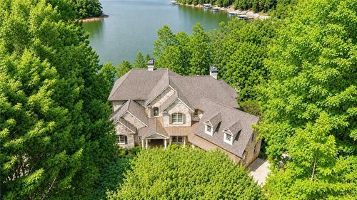 5720 Chestatee Landing Dr, Gainesville, GA, 30506-6816 | Card Image