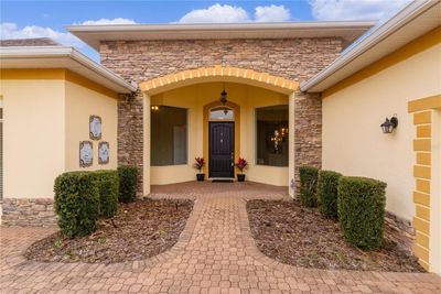 5400 Emerald Bay Lane, House other with 3 bedrooms, 3 bathrooms and null parking in Lady Lake FL | Image 3