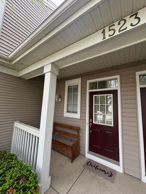 310-2-1523 Grand Dr, DeKalb, IL, 60115-1095 | Card Image