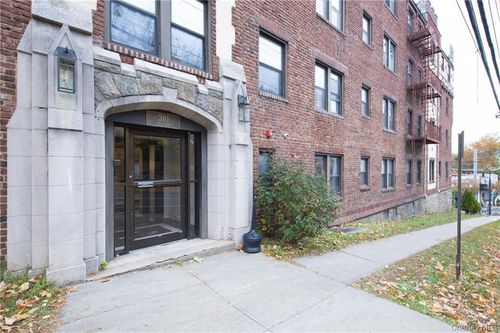 2b-381 Broadway, Dobbs Ferry, NY, 10522-1734 | Card Image