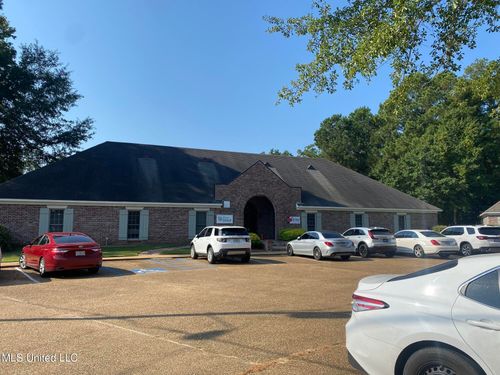 b-517 Keywood Cir, Flowood, MS, 39232-3054 | Card Image