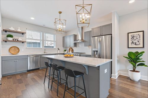 411 Becanni Ln, Nashville, TN, 37209-2596 | Card Image