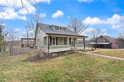 8194 Borden Rd, Greenville, IN, 47124-9401 | Card Image