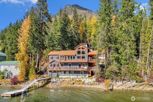 17357 N Shore Dr, Leavenworth, WA, 98826-9135 | Card Image