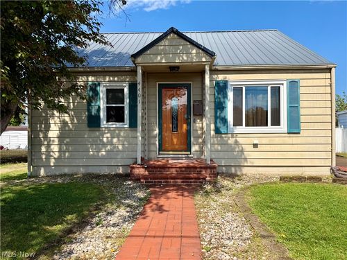 4401 9th Ave, Vienna, WV, 26105-2913 | Card Image